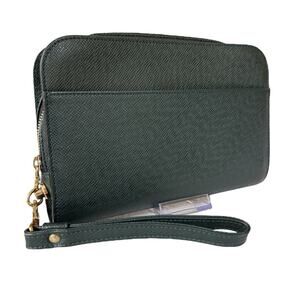 COPY - Authenticated Louis Vuitton Taiga Baikal Clutch Bag Epicea / Green. Code…